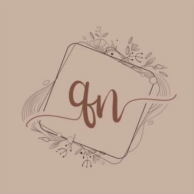 El Çizimi Çiçeği, Düğün Yazı Tipi Logosu ve İş veya Şirket Kimliği ile QN İlk Logosu.