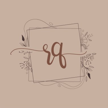 El Çizimi Çiçek, Düğün Yazı Tipi Logosu ve Şirket Kimliği ile RQ Baş Logosu.