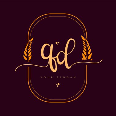 QD ilk el yazısı logosu. Zarif arka planda izole edilmiş çelenk, kadın ve lüks logo tasarımı ile el yazısı logosu..