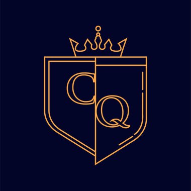 CQ ilk logotype, renkli turuncu amblem ve taç, çizgi sanatı ve klasik tasarım, koyu arkaplanda izole edilmiş..