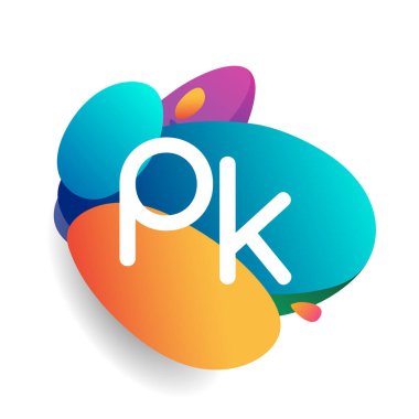 Renkli sıçrama arkaplanı olan PK logosu, yaratıcı endüstri, web, iş ve şirket için harf kombinasyonu tasarımı.