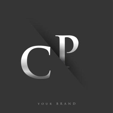 Şirketin adı, gümüş rengi ve siyah arkaplan tasarımının ilk logo harfi CP. İş ve şirket kimliği için vektör logosu.