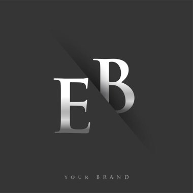 Şirket adı, gümüş rengi ve siyah arkaplan / renk tasarımı için ilk harf EB. İş ve şirket kimliği için vektör logosu.