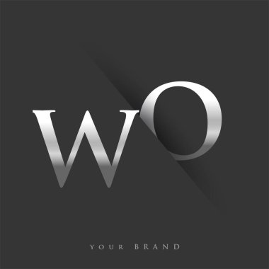 Şirketin adı, gümüş rengi ve siyah arkaplan tasarımının ilk harfi WO. İş ve şirket kimliği için vektör logosu.