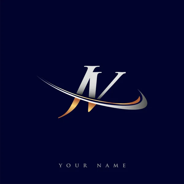 Nombre Inicial Compañía Del Logotipo Diseño Swoosh Oro Plata Aislado — Vector de stock