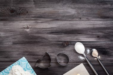 Malzemeler hamur ve pişirme. Paskalya