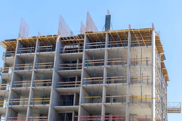 Construction of an apartment house — Stock Photo, Image