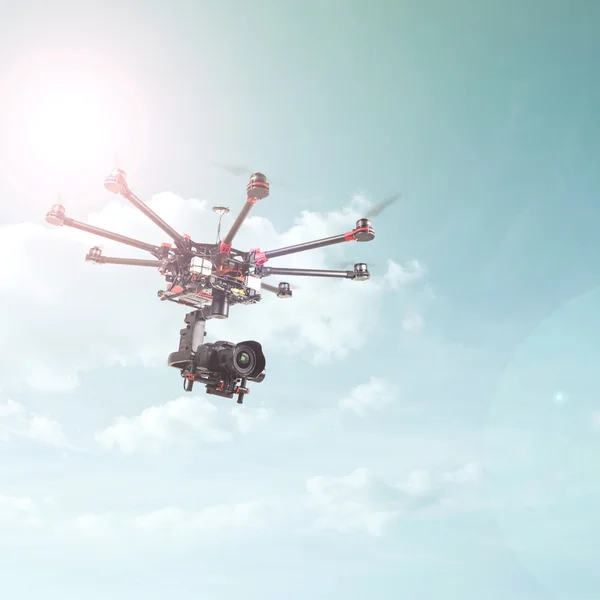 Samostabilizujący, helikopter, drone — Zdjęcie stockowe