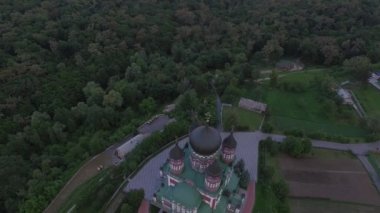 St. Panteleimons Katedrali Kiev havadan görünümü