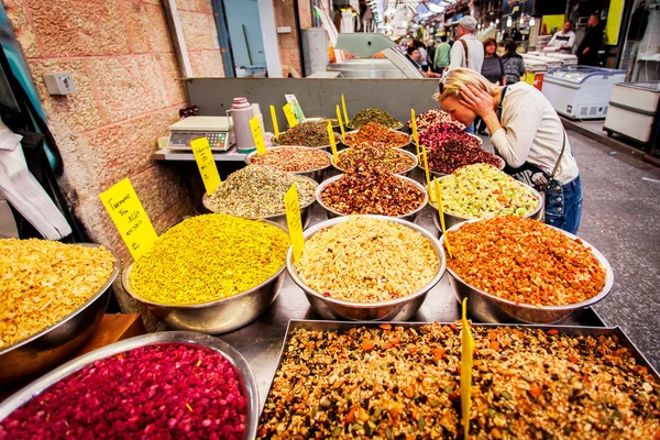 Sayaç piyasada doğal çay çeşitleri