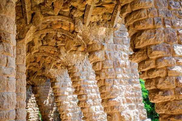 Wave Archway, Park Guell, Barcelona. Espanha — Fotografia de Stock