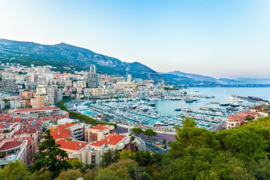 Bağlantı noktası Hercule, Monaco-Ville, Cote dazur panoramik manzaralı.
