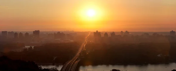 Sunrise over Kiev. Ukraine — стокове фото