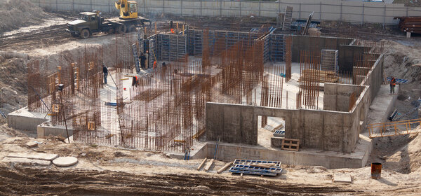 Construction of an apartment house