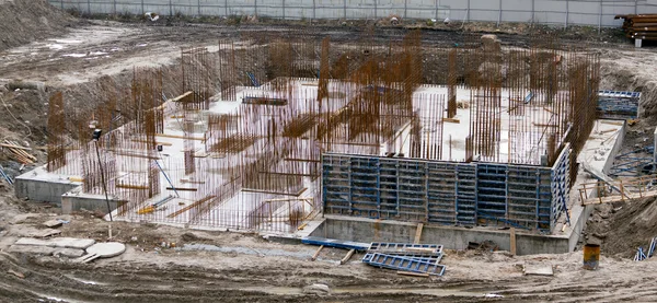 Construção de uma casa de apartamento — Fotografia de Stock