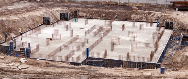 Construction of an apartment house — Stock Photo, Image