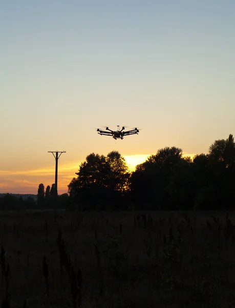 Oktokopter, helikoptéra, hukot — Stock fotografie