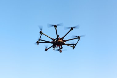 Oktokopter, helikopter, uçak