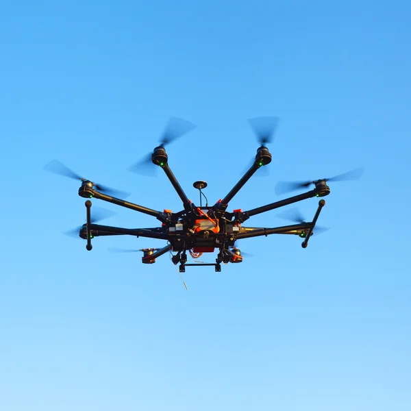 Oktokopter, helicóptero, dron —  Fotos de Stock