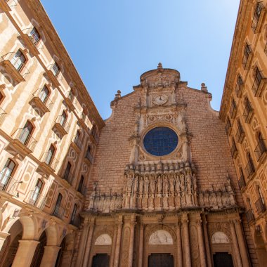Santa Maria de Montserrat Manastırı