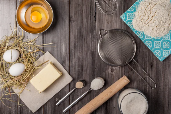 Ingredientes para la masa y la cocción. Semana Santa — Foto de Stock