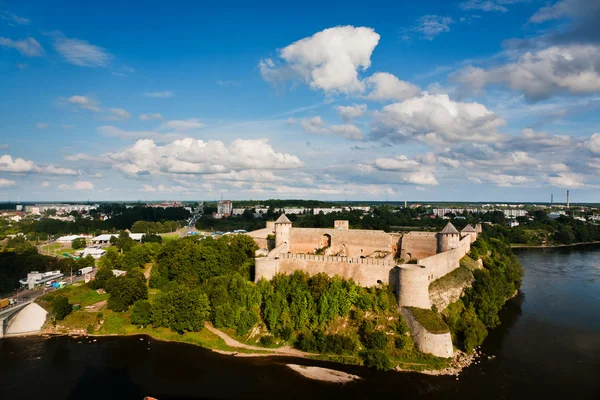 View of river and Ivangorod fortress — Stock Photo, Image