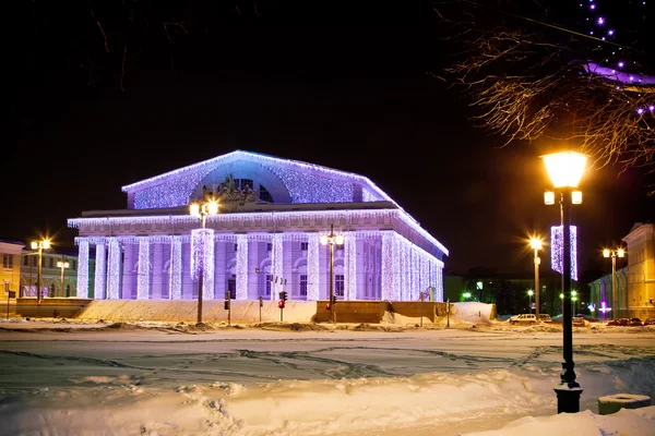 Verlichte gebouwen en lampen — Stockfoto