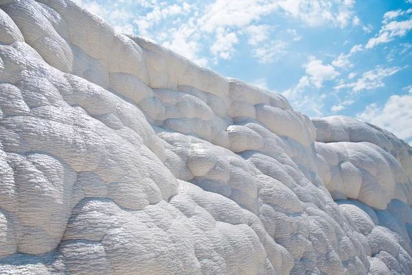 White rocks and travertines of Pamukkale — Stock Photo, Image