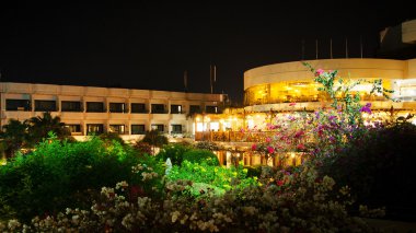 Lüks otel dış gece