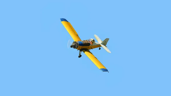 Zemědělské žluté letadlo — Stock fotografie