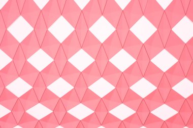 soyut duvar paneli kırmızı kübik süslemelerden yapılmıştır