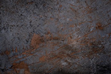 Siyah beton duvar dokusu. Paslı kesikler. Menü veya ekran koruyucu için arkaplan