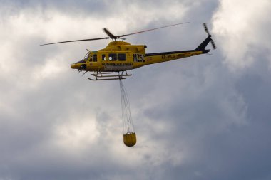 Yaz yangını, helikopterlerin durmadan çalıştığı yer.!