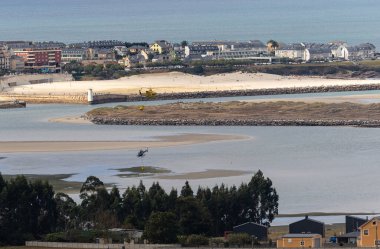 Yaz yangını, helikopterlerin durmadan çalıştığı yer.!