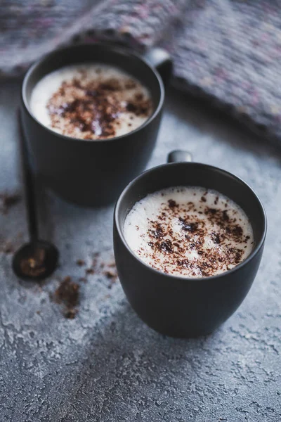 Dos Tazas Negras Con Chocolate Caliente Vista Superior — Foto de Stock