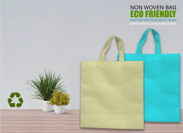 Bolsas Mockup Vacías Aisladas Mesa Con Fondo Blanco Bolsas Eco — Foto de Stock