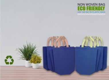 Boş Mokup Poşetler Masada beyaz arkaplan ile izole edildi. ECO torbaları. Metin için Boşluğu Kopyala.