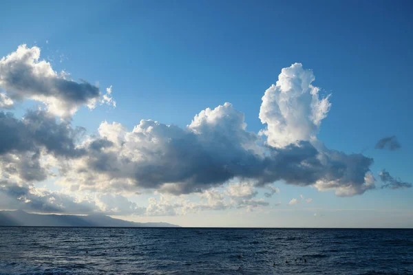 Azul Mar Céu Nuvens Fundo Mar Mediterrâneo Egeu Creta Grécia — Fotografia de Stock