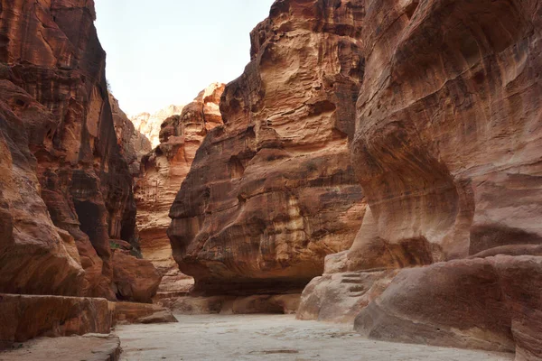 Passage Étroit Des Rochers Canyon Petra Wadi Musa Jordanie — Photo