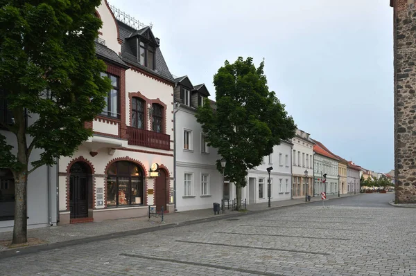 7月13日 ドイツのリュッケンヴァルトで2021年7月13日に旧市街の建築 ラクエンヴァルト Luckenwalde ドイツ ブランデンブルク州のテルトウ フレイミング地区の首都 — ストック写真