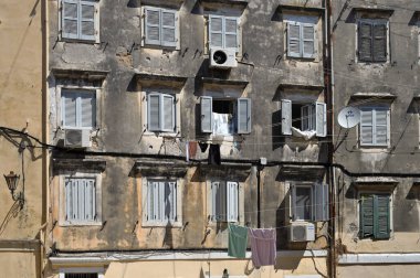 Korfu Adası, 14 Haziran: Eski Şehrin Tipik Mimarisi 14 Haziran 2021 Korfu Kasabası, Yunanistan.