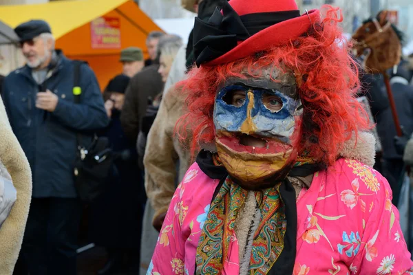 Peoples in traditional masks — Stock Photo, Image