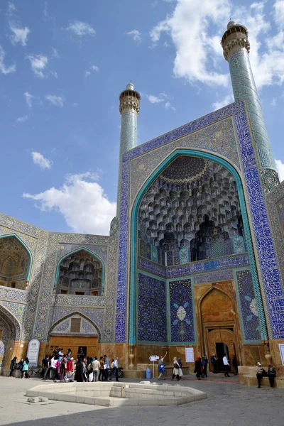 Main entrance of the Jameh Mosque of Isfahan, Iran — Stock Photo, Image