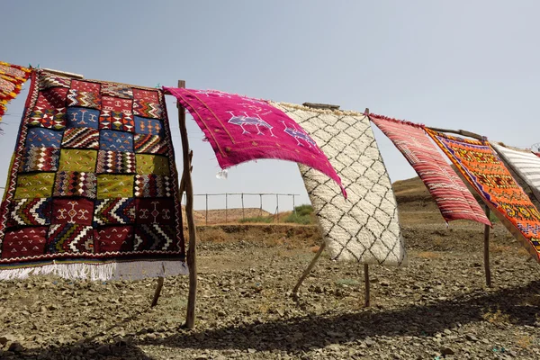 Traditional berber carpets for sale in Morocco — Stok fotoğraf