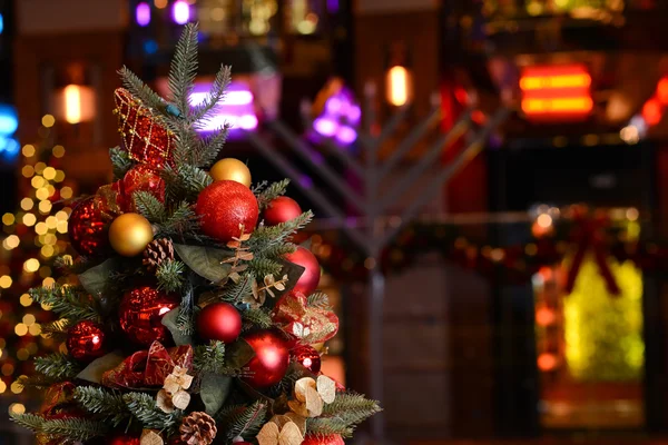 Vánoční dekorace v přirozeném světle — Stock fotografie
