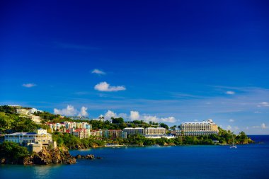 Gün batımı Carnival Cruise Line gemiden St. Thomas Marriott Beach Resort için