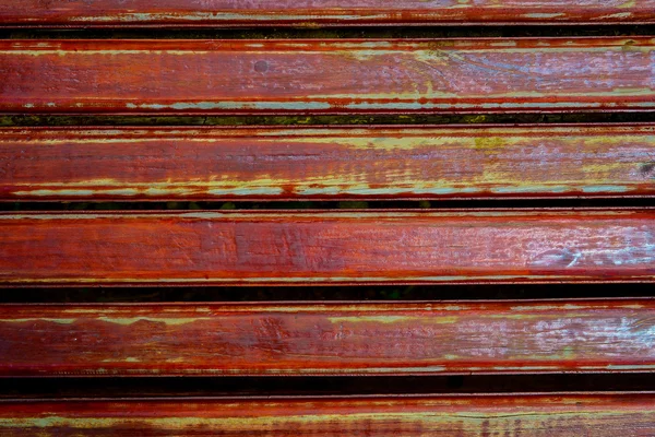 Banco de madera con pintura pelada —  Fotos de Stock