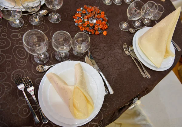 Prachtig gerangschikt bruiloft tabel — Stockfoto