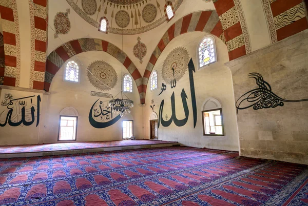 Si tratta di uno dei più alti moschea vecchia moschea valore architettonico . — Foto Stock