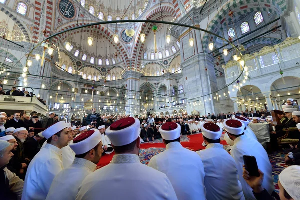 Muslims gathered in mosques — Stock Photo, Image